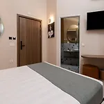 Hotel Madonna Del Mare 3*