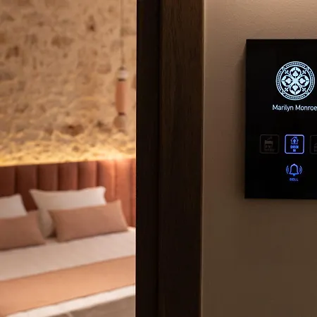 Madonna Del Mare Chania (Crete)