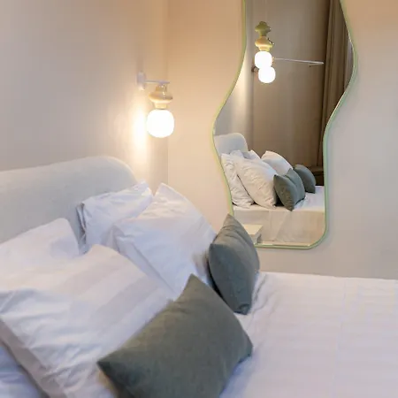 Madonna Del Mare מלון 3*