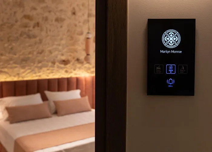 Madonna Del Mare Chania (Crete)